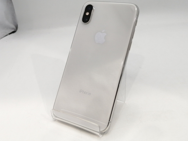 【中古】Apple SoftBank 【SIMロック解除済み】 iPhone XS 64GB シルバー MTAX2J/A【浜松駅前】保証期間１ヶ月【ランクC】