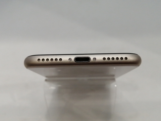 【中古】Apple SoftBank 【SIMフリー】 iPhone SE（第3世代） 64GB スターライト MMYD3J/A【浜松駅前】保証期間１ヶ月【ランクA】_9