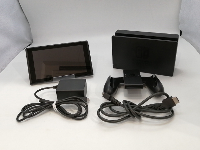 【中古】Nintendo Switch 本体 Joy-Con(L) ネオンブルー/(R) ネオンレッド HAC-S-KABAA 【2017年3月】【浜松駅前】保証期間１ヶ月【ランクC】_9