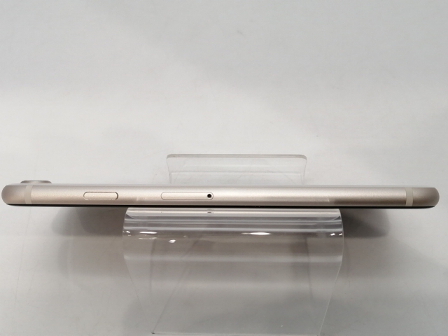 【中古】Apple docomo 【SIMフリー】 iPhone SE（第3世代） 64GB スターライト MMYD3J/A【浜松駅前】保証期間１ヶ月【ランクA】_3