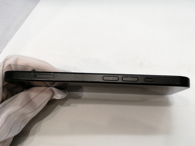 【中古】Apple docomo 【SIMフリー】 iPhone 15 256GB ブラック MTMN3J/A【浜松駅前】保証期間１ヶ月【ランクB】_5