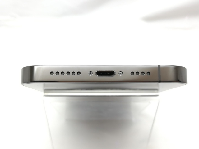 【中古】Apple SoftBank 【SIMフリー】 iPhone 13 Pro Max 1TB グラファイト MLKG3J/A【秋葉3号】保証期間１ヶ月【ランクC】_3