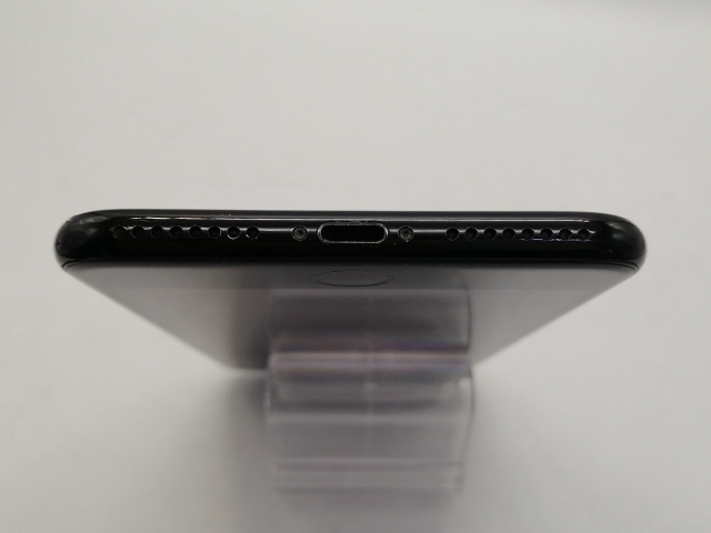 【中古】Apple au 【SIMロック解除済み】 iPhone 7 Plus 128GB ジェットブラック MN6K2J/A【大須アメ横】保証期間１ヶ月【ランクC】_4