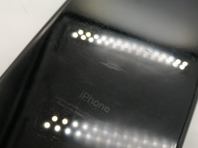 【中古】Apple au 【SIMロック解除済み】 iPhone 7 Plus 128GB ジェットブラック MN6K2J/A【大須アメ横】保証期間１ヶ月【ランクC】_7