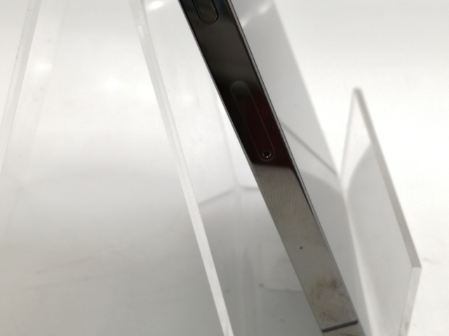 【中古】Apple 国内版 【SIMフリー】 iPhone 13 Pro 512GB グラファイト MLUV3J/A【秋葉5号】保証期間１ヶ月【ランクC】