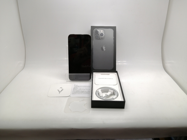 【中古】Apple 国内版 【SIMフリー】 iPhone 13 Pro 512GB グラファイト MLUV3J/A【秋葉5号】保証期間１ヶ月【ランクC】