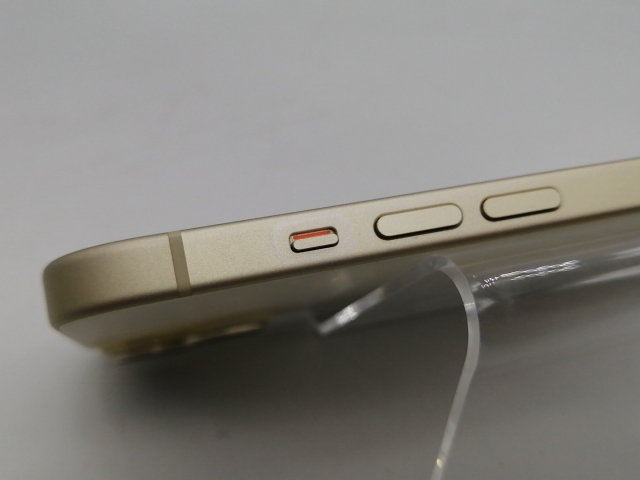 【中古】Apple 国内版 【SIMフリー】 iPhone 15 Plus 128GB イエロー MU0A3J/A【町田】保証期間１ヶ月【ランクA】_5