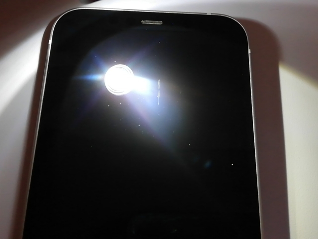 【中古】Apple UQmobile 【SIMロック解除済み】 iPhone 12 64GB ホワイト MGHP3J/A【吉祥寺】保証期間１ヶ月【ランクC】_7