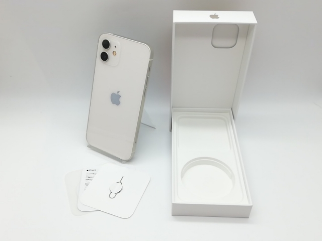 【中古】Apple UQmobile 【SIMロック解除済み】 iPhone 12 64GB ホワイト MGHP3J/A【吉祥寺】保証期間１ヶ月【ランクC】_9