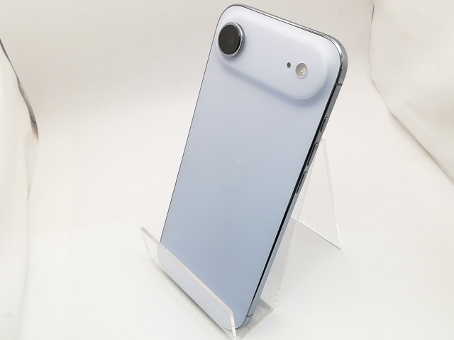 【中古】Apple 国内版 【SIMフリー】 iPhone Air 256GB スカイブルー MG2A4J/A【秋葉3号】保証期間１ヶ月【ランクA】