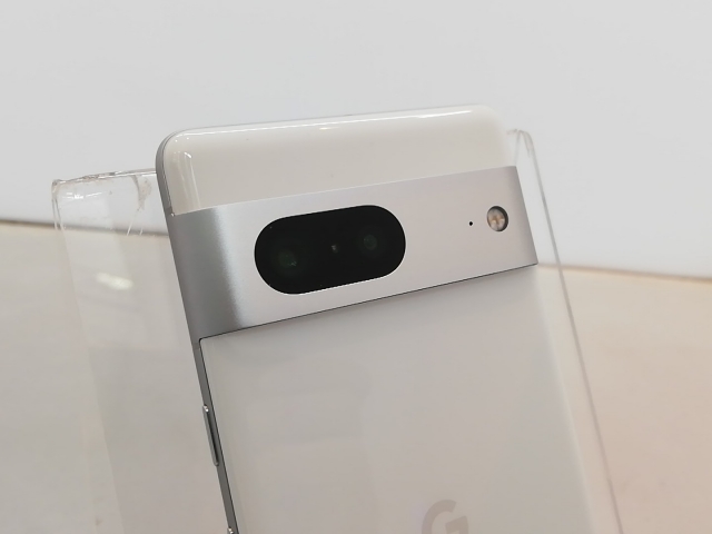 【中古】Google UQmobile 【SIMフリー】 Pixel 7 スノー 8GB 128GB G03Z5【秋葉3号】保証期間１ヶ月【ランクA】_2
