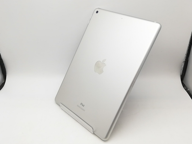 【中古】Apple 【Wi-Fi】 iPad（第8世代/2020） 32GB シルバー MYLA2J/A【鹿児島中町】保証期間１ヶ月【ランクC】