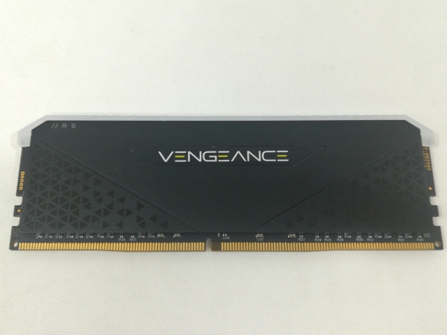 【中古】DDR4 16GB PC4-25600(DDR4-3200)【デスクトップPC用】【大阪本店】保証期間１週間
