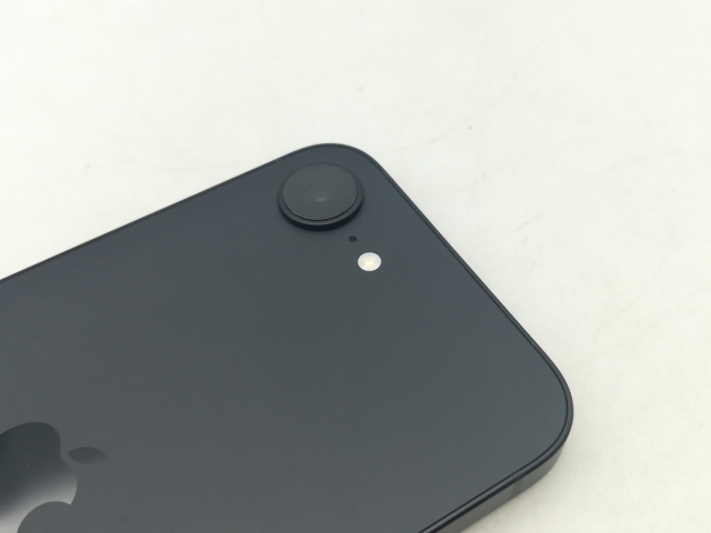 【中古】Apple docomo 【SIMフリー】iPhone 16e 128GB ブラック MD1Q4J/A【大須】保証期間１ヶ月【ランクA】_6