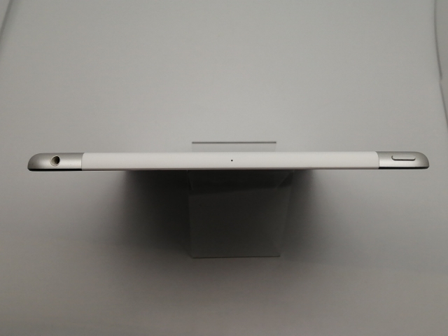 【中古】Apple 国内版 【SIMフリー】 iPad（第7世代/2019） 32GB シルバー MW6C2J/A【大須アメ横】保証期間１ヶ月【ランクC】_2