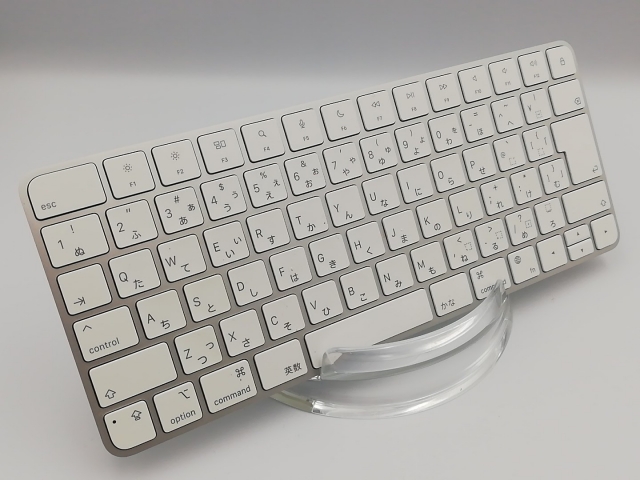 Apple純正 テンキー付きUSBキーボード [A1243] +マウス付属 動作確認