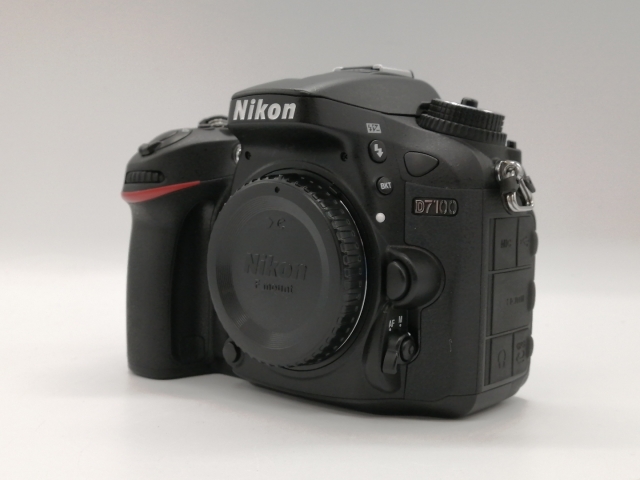 中古】Nikon D7100 ボディ【大阪本店】保証期間1ヶ月【ランクB
