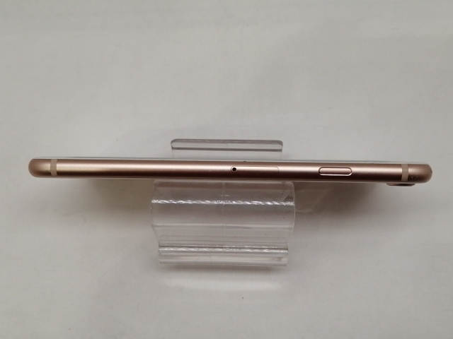 【中古】Apple docomo 【SIMロック解除済み】 iPhone 8 256GB ゴールド MQ862J/A【日本橋3】保証期間１ヶ月【ランクC】