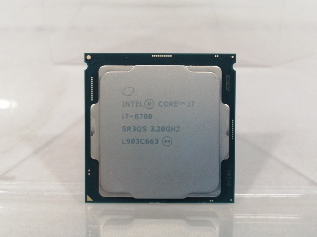 【中古】Intel Core i7-8700 (3.2GHz/TB:4.6GHz) BOX LGA1151/6C/12T/L3 12M/UHD630/TDP65W【大阪本店】保証期間１週間