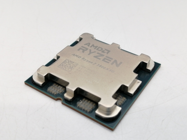 中古】AMD Ryzen 7 7800X3D (4.2GHz/TC:5GHz) bulk AM5/8C/16T/L3 96MB