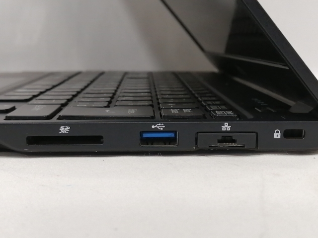 【中古】Fujitsu LIFEBOOK U U9310/D FMVU28013【i5-10310U 8G 256G(SSD) 1GbE WiFi 13LCD(1920x1080)】【大阪本店】保証期間１ヶ月【ランクC】_2