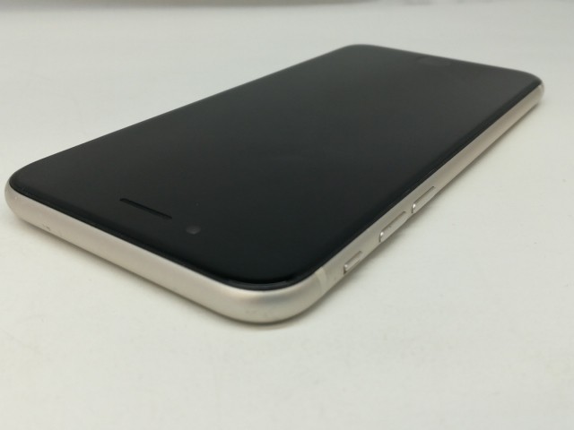 【中古】Apple SoftBank 【SIMフリー】 iPhone SE（第3世代） 128GB スターライト MMYG3J/A【札幌】保証期間１ヶ月【ランクC】の通販は