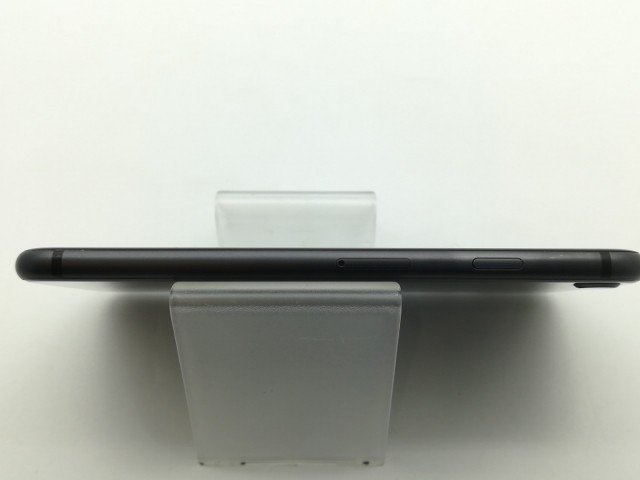 中古】Apple au 【SIMロック解除済み】 iPhone 8 64GB スペース