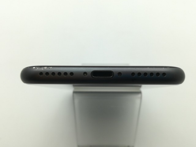 中古】Apple au 【SIMロック解除済み】 iPhone 8 64GB スペース