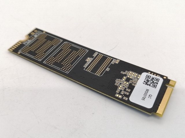 【中古】Crucial P1(CT1000P1SSD8JP) 1TB/M.2 2280(PCIe3.0 NVMe)/QLC【大阪本店】保証期間１週間_4