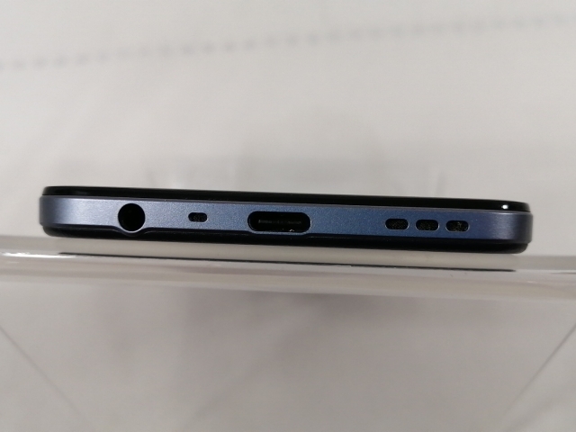 スマートフォン・携帯電話 新品未開封OPPO A73 スマートフォン 4GB