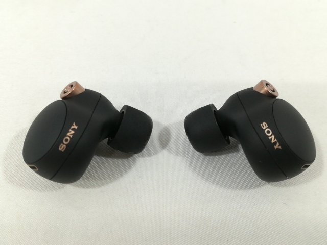 SONY◇イヤホン・ヘッドホン WF-1000XM4 (B) [ブラック] SONY WF