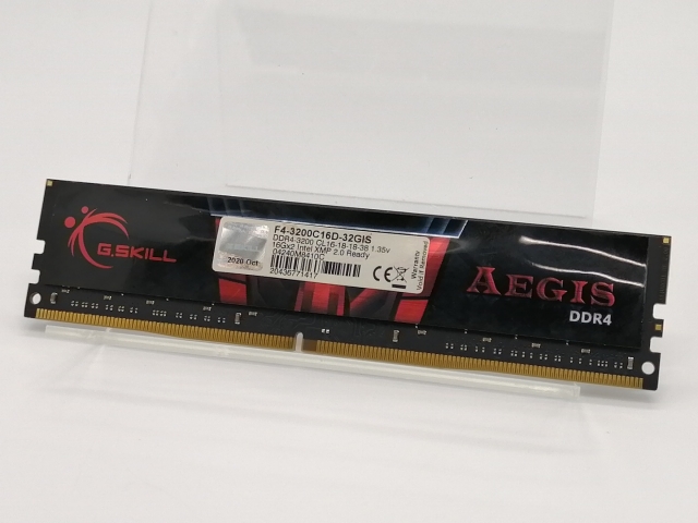 【中古】DDR4 16GB PC4-25600(DDR4-3200)【デスクトップPC用】【大阪本店】保証期間１週間