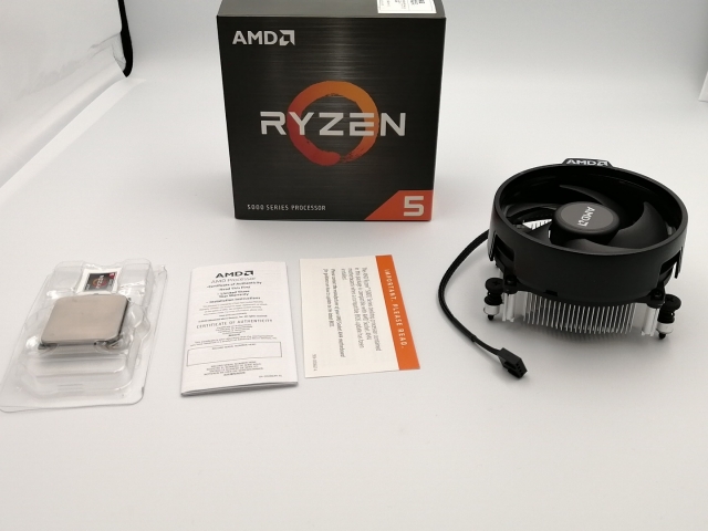 Ryzen5 5600X 国内正規品 中古超美品（中古 AMD Ryzen 5600x CPU）
