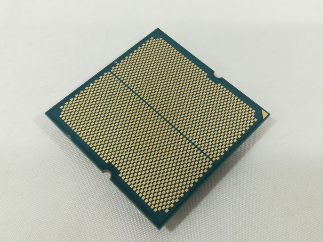【中古】AMD Ryzen 9 7950X3D (4.2GHz/TC:5.7GHz) BOX AM5/16C/32T/L3 128MB/Radeon Graphics/TDP 120W【大阪本店】保証期間１週間_2