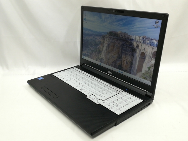 Windowsデスクトップ ESPRIMO D588/C i5-9500 256GB 8GB デスクトップ 富士通 ESPRIMO D588/C Core i5-9500 3GHz 8GB