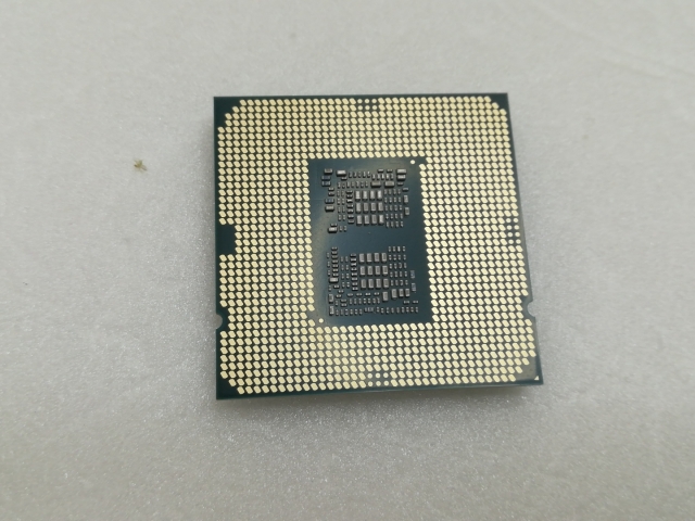 中古】Intel Core i5-10600KF (4.1GHz/TB:4.8GHz) bulk LGA1200/6C/12T