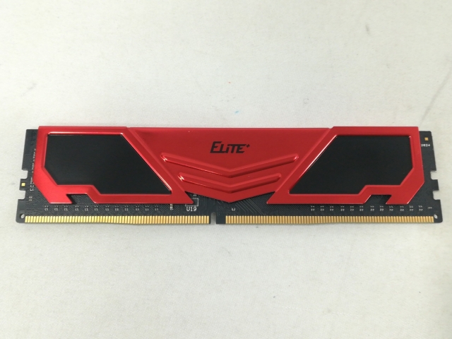 【中古】DDR4 16GB PC4-21300(DDR4-2666)【デスクトップPC用】【大阪本店】保証期間１週間