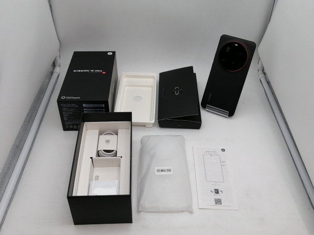 【中古】Xiaomi 国内版【SIMフリー】 Xiaomi 15 Ultra (フォトグラフィーキット付き) ブラック 16GB 512GB【なんば】保証期間１ヶ月【ランクA】