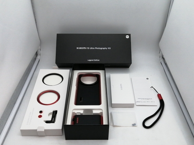【中古】Xiaomi 国内版【SIMフリー】 Xiaomi 15 Ultra (フォトグラフィーキット付き) ブラック 16GB 512GB【なんば】保証期間１ヶ月【ランクA】