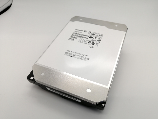 【中古】TOSHIBA MN08ACA14T 14TB/7200rpm/512MB/6Gbps【大阪本店】保証期間１週間_3