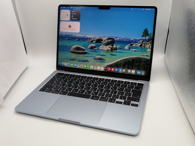 【中古】Apple MacBook Air 13インチ CTO (M4, 2025) スカイブルー M4(CPU:10C/GPU:10C)/24G/256G【小倉駅前】保証期間１ヶ月【ランクA】