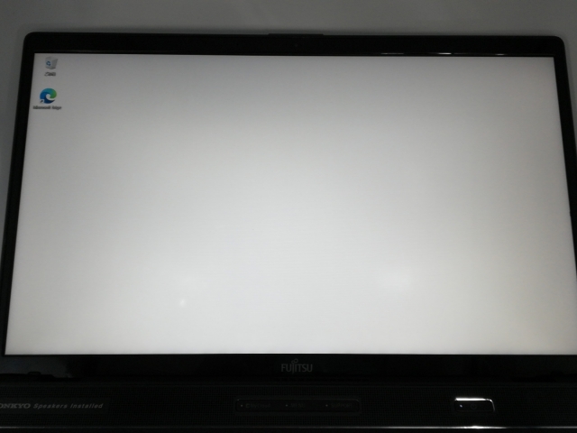 【中古】Fujitsu LIFEBOOK AH AH53/B3 FMVA53B3BZ【i7-8550U 8G 256G(SSD) BDマルチ 1GbE WiFi 15LCD(1920x1080)】【鹿児島中町】保証期間１ヶ月【ランクC】
