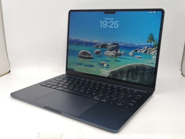 【中古】Apple MacBook Air 13インチ CTO (M2,2022) ミッドナイト M2(CPU:8C/GPU:10C)/24G/2T/67W(70W) AC【新宿2】保証期間１ヶ月【ランクB】
