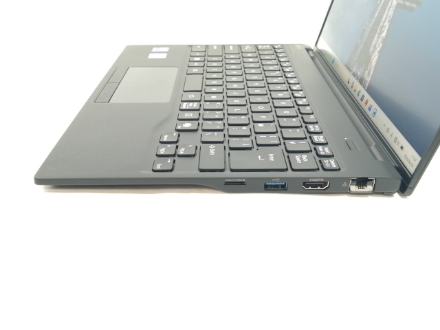 【中古】Fujitsu LIFEBOOK UH UH-X/J3 FMVUXJ3B ピクトブラック【Ultra7 155U 16G 512G(SSD) WiFi 14LCD】【新宿】保証期間１ヶ月【ランクA】_2