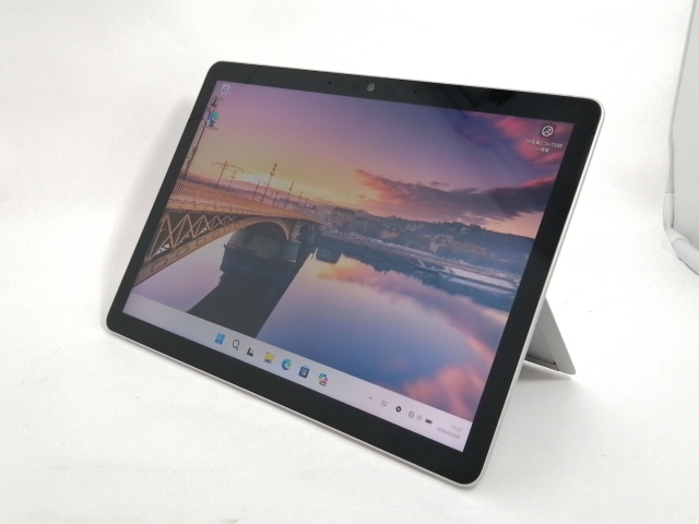 【中古】Microsoft Surface Go3 (PentiumGold 4G 64G)【新宿】保証期間１ヶ月【ランクB】