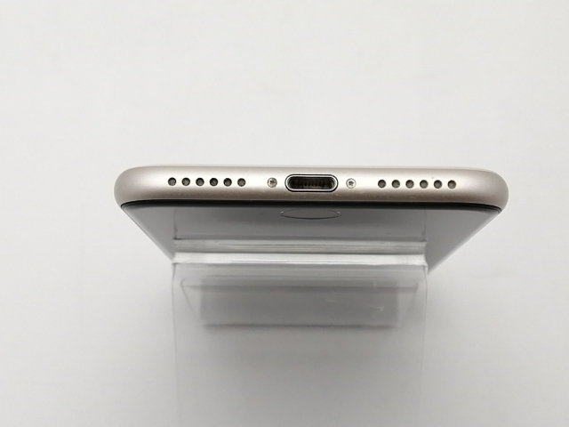 【中古】Apple SoftBank 【SIMフリー】 iPhone SE（第3世代） 64GB スターライト MMYD3J/A【新宿2】保証期間１ヶ月【ランクB】_2