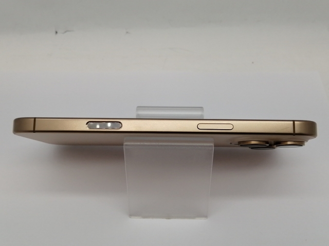 【中古】Apple 国内版 【SIMフリー】 iPhone 16 Pro Max 256GB デザートチタニウム MYWJ3J/A【新宿】保証期間１ヶ月【ランクA】_5