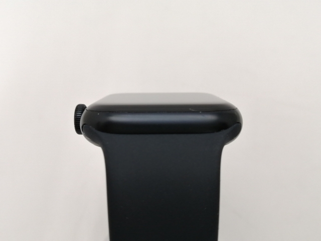 【中古】Apple Apple Watch SE2 44mm GPS ミッドナイトアルミニウムケース/ミッドナイトスポーツバンド(S/M) MRE73J/A【新宿2】保証期間１ヶ月【ランクC】