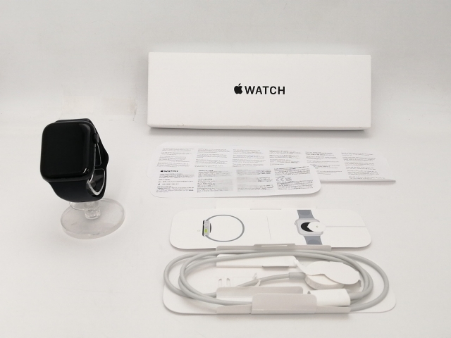 【中古】Apple Apple Watch SE2 44mm GPS ミッドナイトアルミニウムケース/ミッドナイトスポーツバンド(S/M) MRE73J/A【新宿2】保証期間１ヶ月【ランクC】
