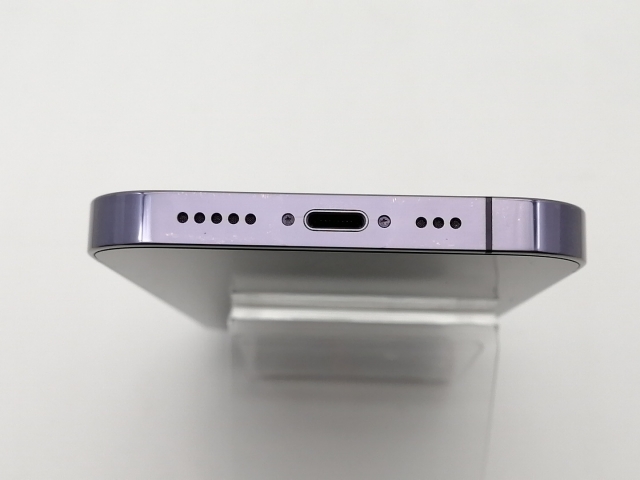 【中古】Apple docomo 【SIMフリー】 iPhone 14 Pro 128GB ディープパープル MQ0F3J/A【新宿2】保証期間１ヶ月【ランクB】_2